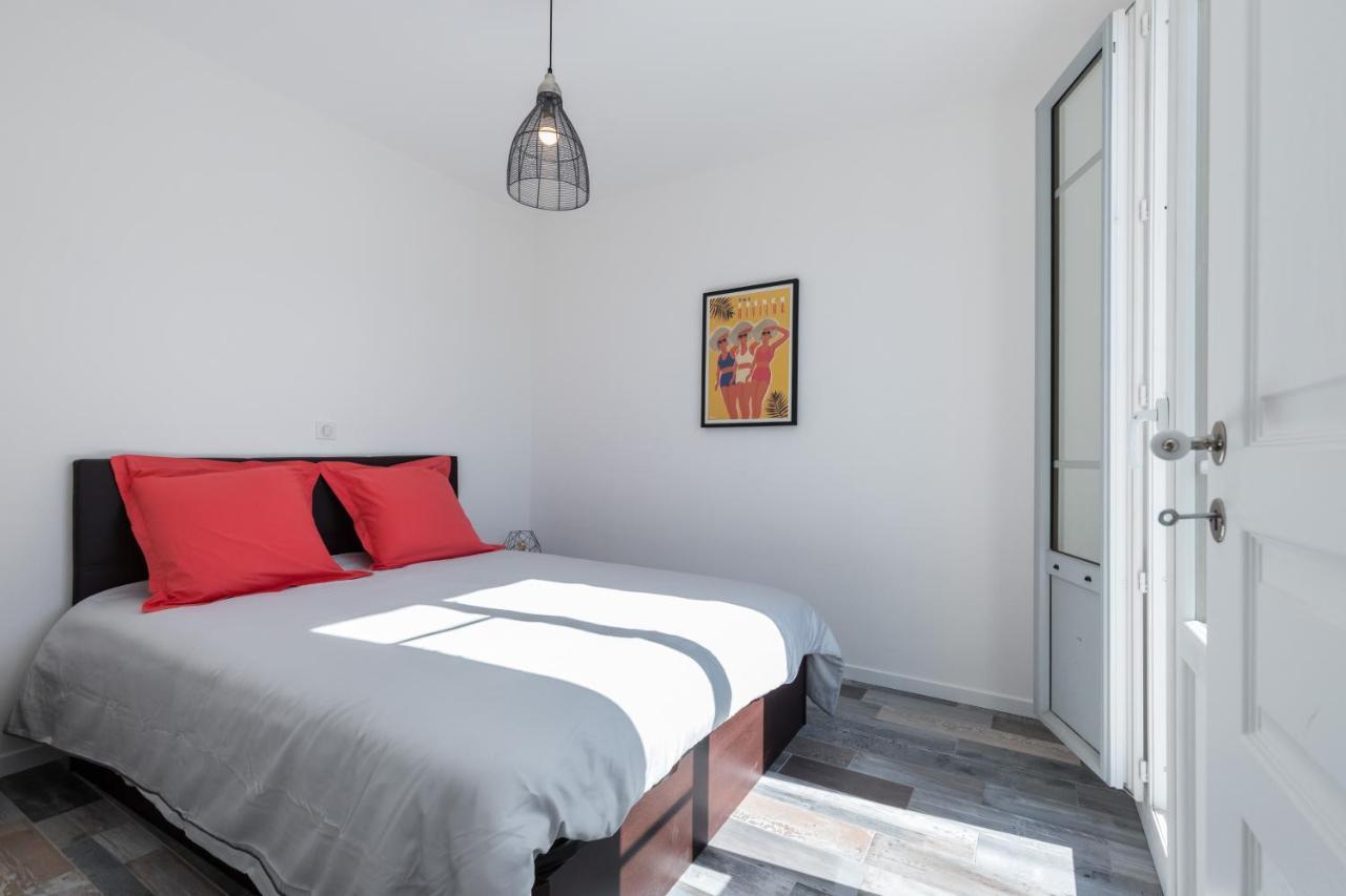 Squared Head-apartment With Terrace In Apartment Nice