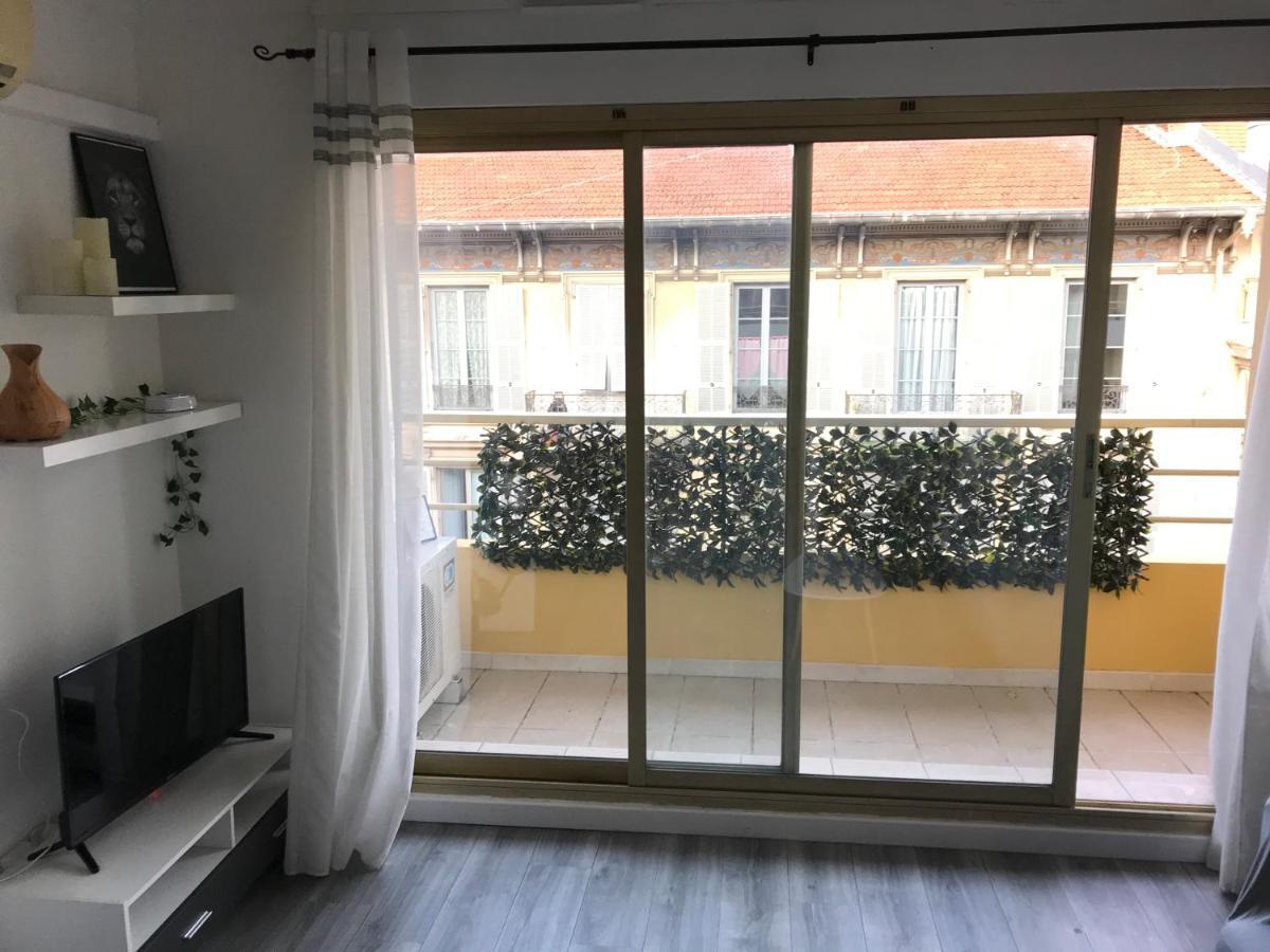 Centre Garibaldi Port *