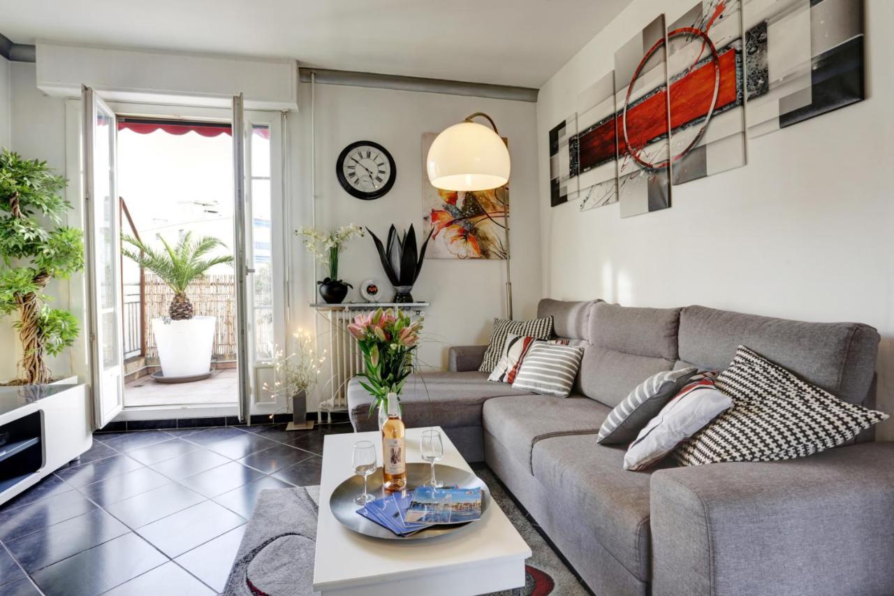 Apartment Le Mantega - F2 Moderne,centre Ville, 2 Grandes Terrasses,climatisation, Ascenseur