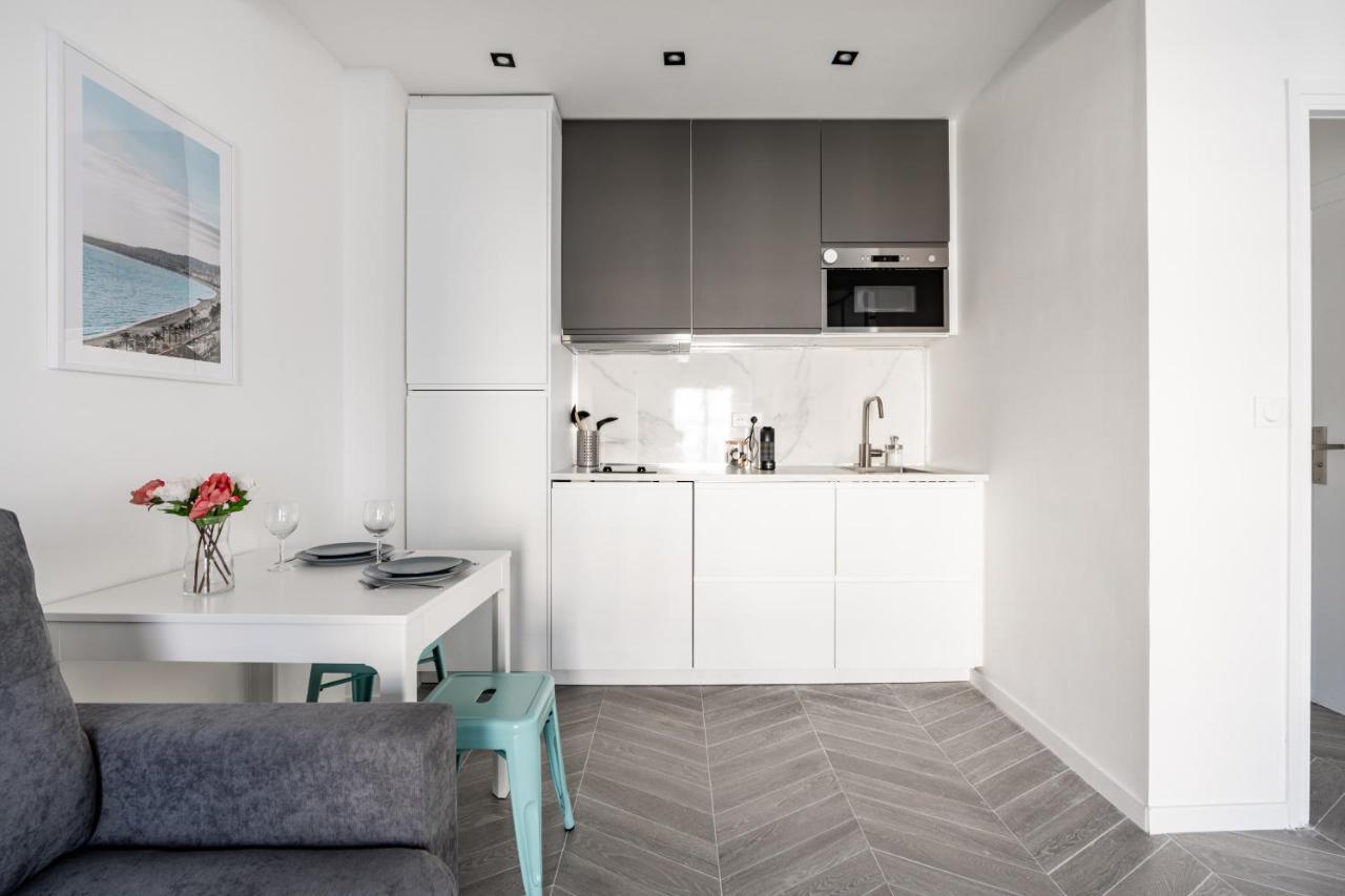 2 Guisol - Moderne 2 Pieces Port De *