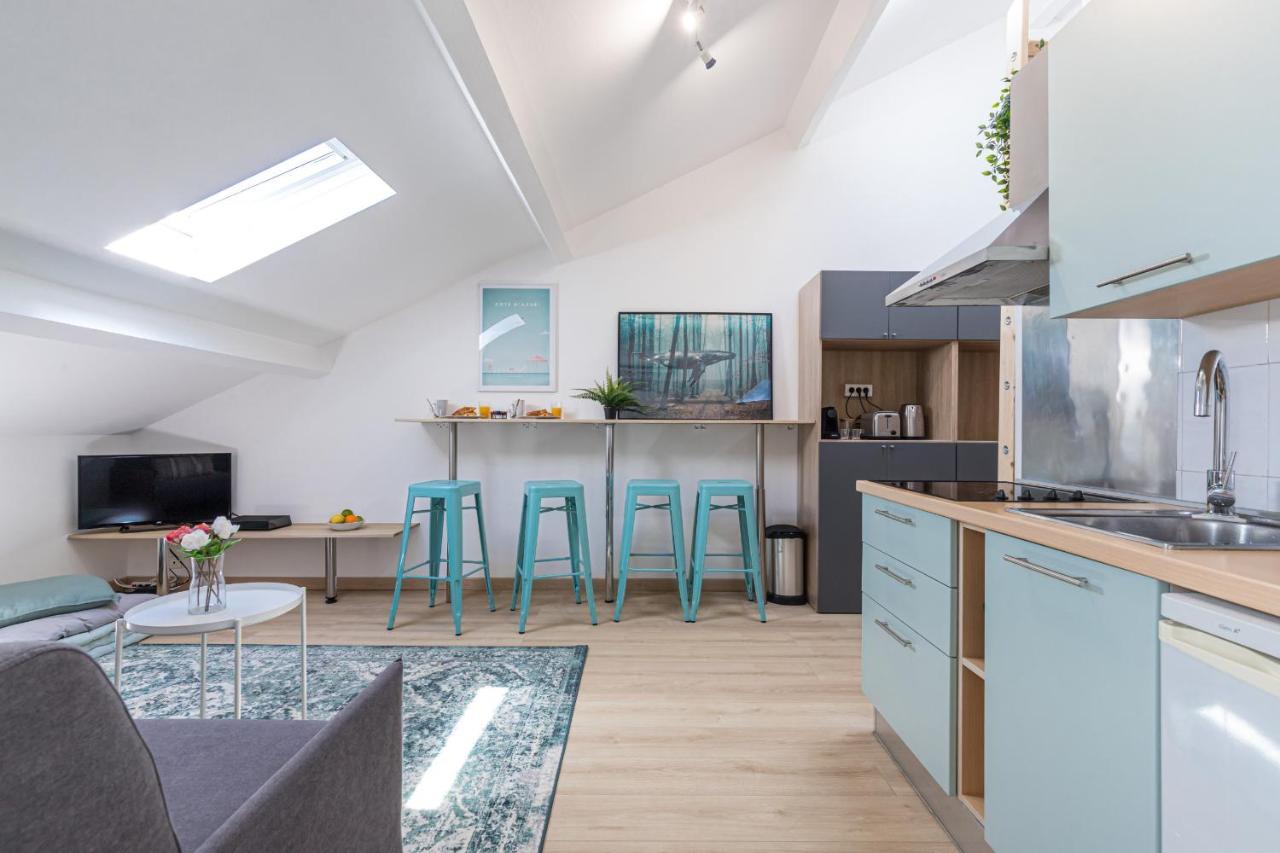 Apartment 7 Deloye - 2 Pieces Renove - Dernier Etage - Clim