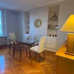 Heart Of The Center Superb Flat 50 Meters From The Sea