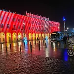 View On Principal Massena Place, 2 Min Walk *