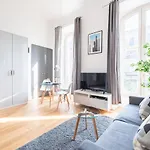 35 Medecin Apt3 - Hyper Centre - Mezzanine Studio Modern