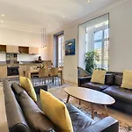 Nestor&Jeeves - Palais Marie Prestige - Central - Close Sea