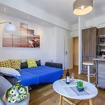 My Casa - Meyerbeer
