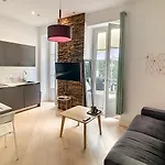 Superb Studio Quiet Terrace Center Wifi Ac Miyake