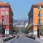 Nice City Center Beautiful Studio