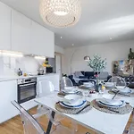 Apartment Feel - Alphonse Karr *