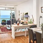 Apartment Sunlight - 