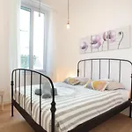 St Vincent - 3 Bedrooms, Magnificent,Vaste, Sunny, A/C, Wifi