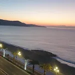 En Plein Coeur De Nice 100% Unique Et Position