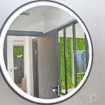 Apartment Luxury Garden Jacuzzi Promenade *