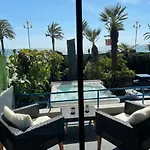 Apartment Luxury Garden Jacuzzi Promenade