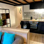 Cocooning & Modern Duplex City Center Carabacel