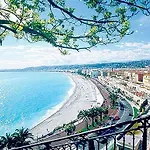 Standing A 50m De La Mer Apartment