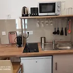 Akantha Nice