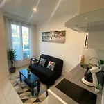 Studio Sur Avenue Jean Medecin A Nice