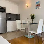 Sunny Studio With Balcony And Ac Near The Sea