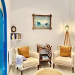 Nautical Living In The Sought-after Port * Nice