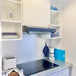 Nautical Living In The Sought-after Port *