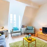 Hugo Park Ap4221 By Riviera Holiday Homes