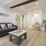 Cosy Studio In The Old Town - St Francois Square