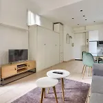 Superbe Studio Vieux Nice 1 Min A Pied De La Plage