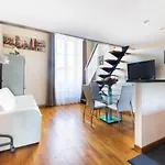 Apartment View On Principal Massena Place, 2 Min Walk Nice