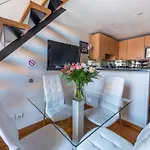 View On Principal Massena Place, Beach 2 Min Walk