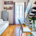View On Principal Massena Place, 2 Min Walk Apartment Nice