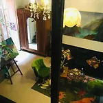 Apartment Loft D Artistes Avec Patio Au Port De