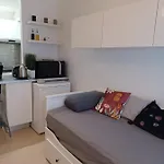 Apartment A Avec Piscine Nice