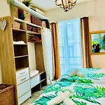 Endless Stunning Mediterranean Sea Views Promenade Des Anglais