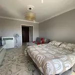 Stylish Modern Beach Studio