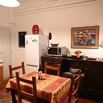 Family 2br Old Town Near Ac Apartment