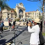 Apartment Atypique Et Original Nice