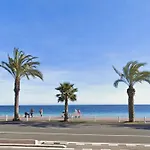 Nissa Bella Seafont / Promenade Des Apartment *