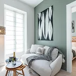 Charming 1 Bdr