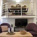 Petit Palace In Old Nice