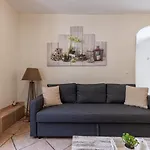 Cozy 1 Bdr At Nice Port