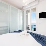 Apartment Sea View - 2 Bdr Promenade Des Nice