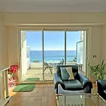 Apartment Cosy Sea Front France *