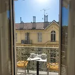 From 1882, Romantic Flat, In The Golden Square Nice