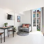 Studio Duplex Carre D\'Or