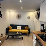 Petite Maison Atypique A Nice