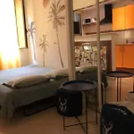 Summer Studio, 4 Persons, Mobile Ac, Old Town *