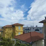 Studio Climatisé, lumineux à 5 min de la promenade des anglais
