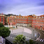 Studio Avec Terrasse En Plein Centre De Nice