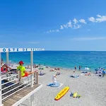 Carre D\'Or 2P A Deux Pas De La Mer